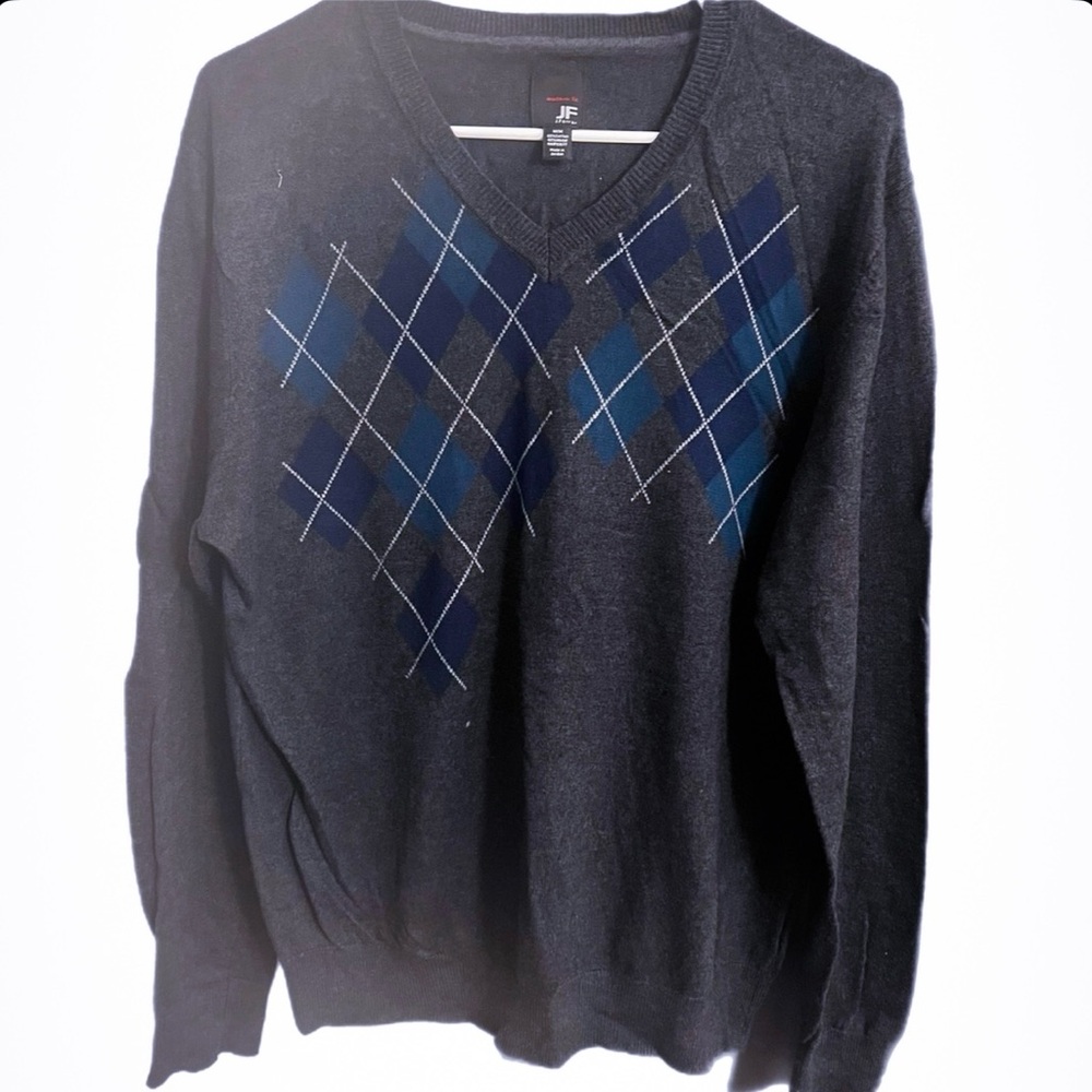 J. Ferrar V-Neck Sweater
